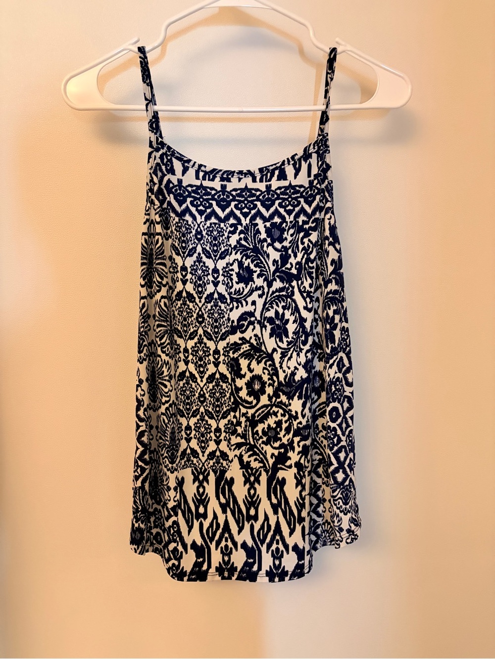 Women’s Navy & White Printed Tank Top